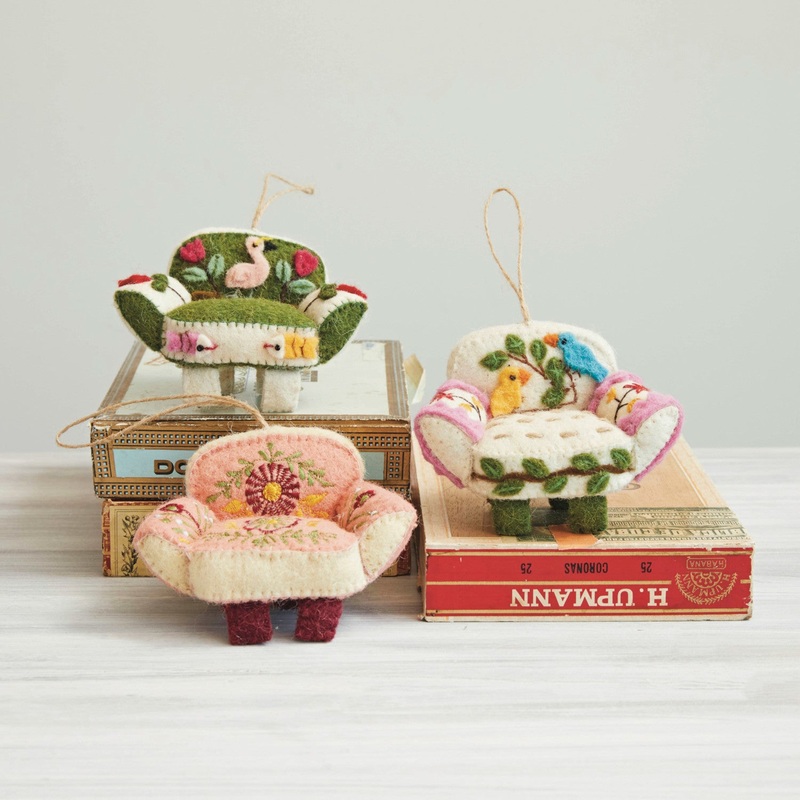HandmadeWoolFeltChairOrnamentw/Applique&Embroidery