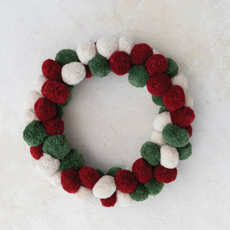 WoolPomPomWreath18"