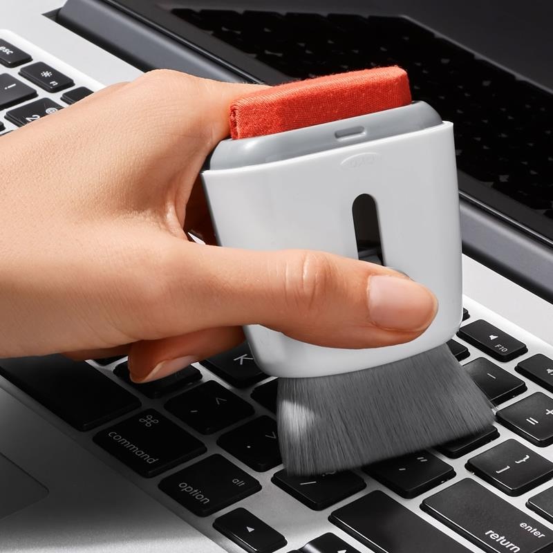 Laptop Cleaning Tool