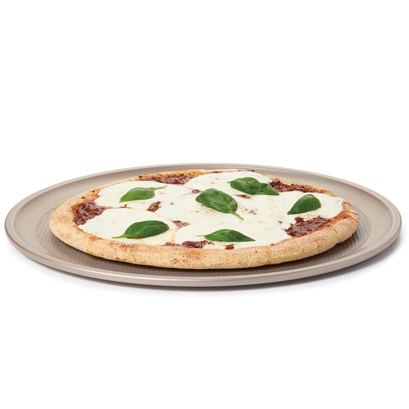 Non-Stick Pizza Pan