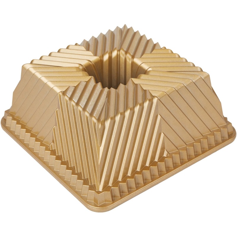 Nordicware Square Bundt Pan