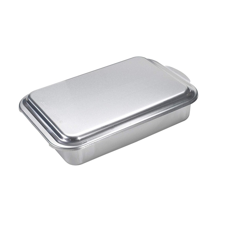 Nordic Ware Covered 9x13 Cake Pan