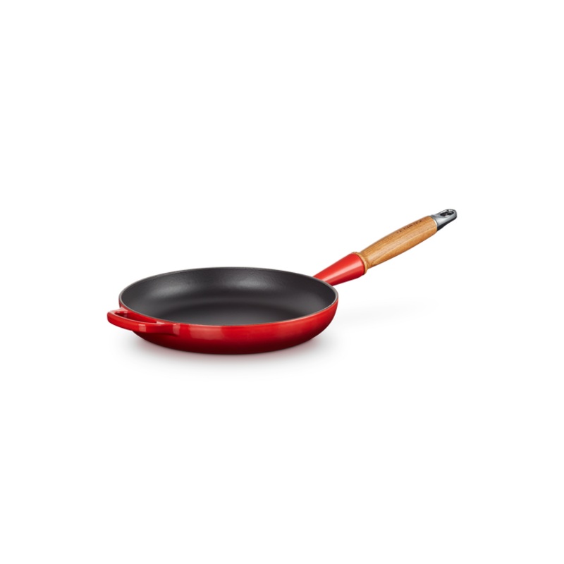 Cast Iron Fry Pan with Wooden Handle | Cherry