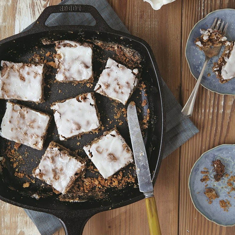 Lodge 10.25" Square Cast Iron Skillet
