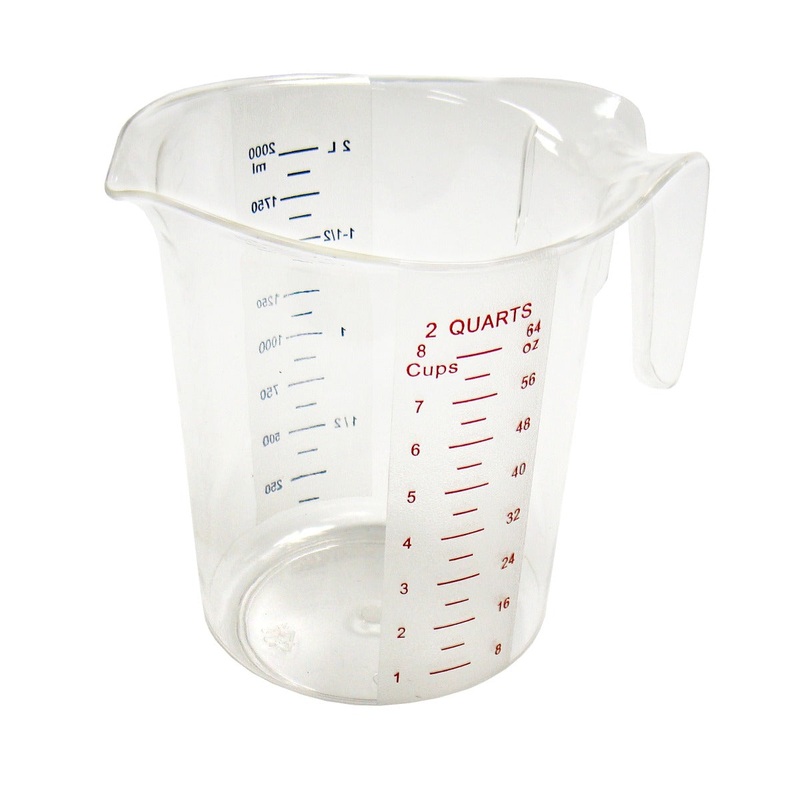 Winco PMCP-200 Polycarbonate Measuring Cup with Color Graduations 2 qt. - Clear - 36/Case