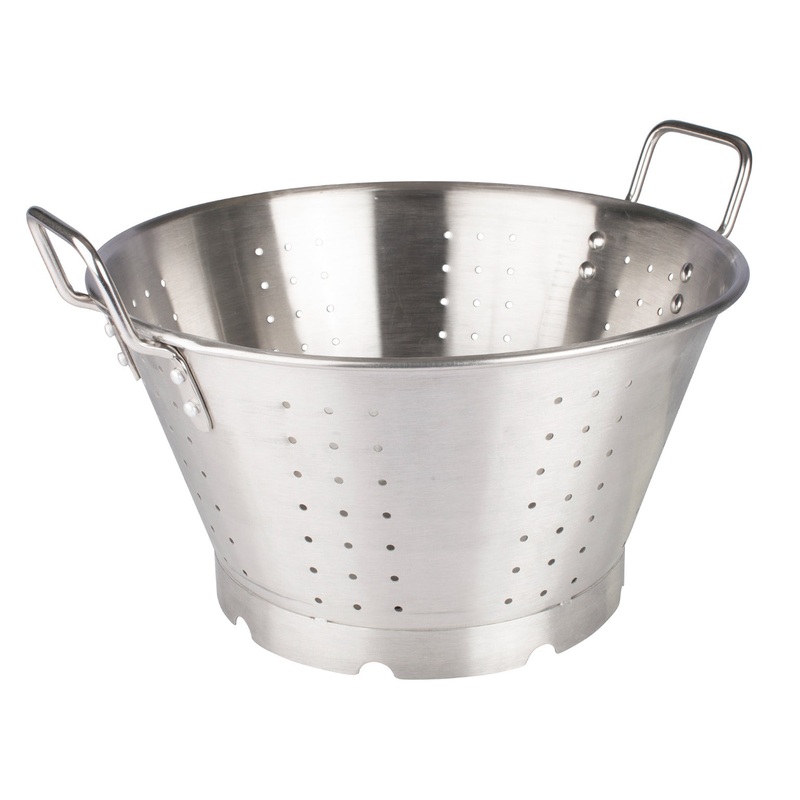 Winco SLO-16 Heavy-Duty Stainless Steel Colander with Handles and Base 16 qt.