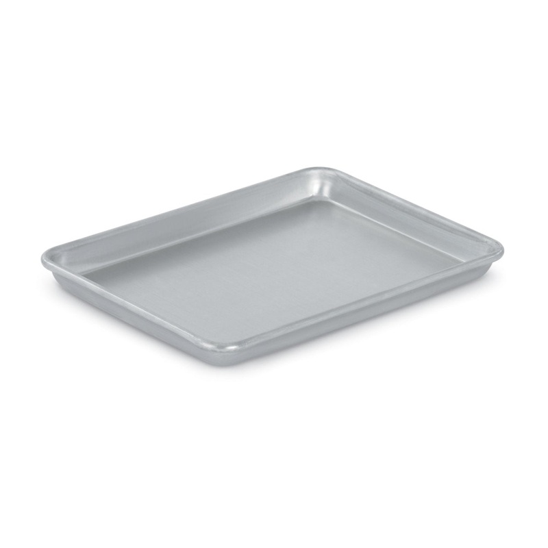 Vollrath 5220 Wear-Ever Heavy Duty 1/4 Size 16 Gauge Aluminum Bun / Sheet Pan 9-1/2" x 13"