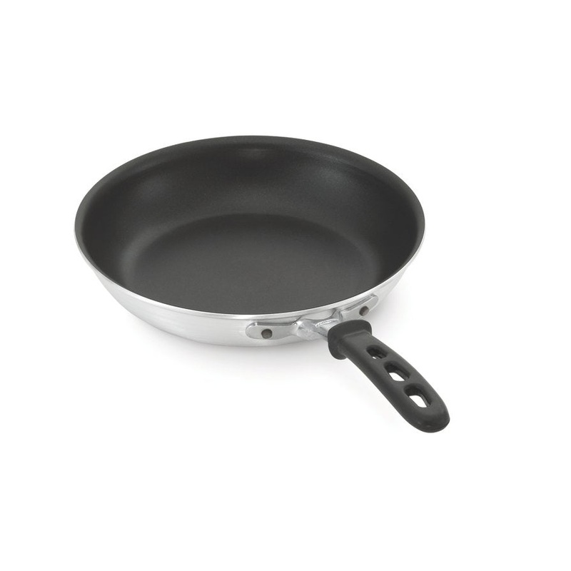 Vollrath 67610 Wear-Ever Fry Pans with SteelCoat x3 Interior and TriVent Silicone Handle 10" - Non-Stick Finish