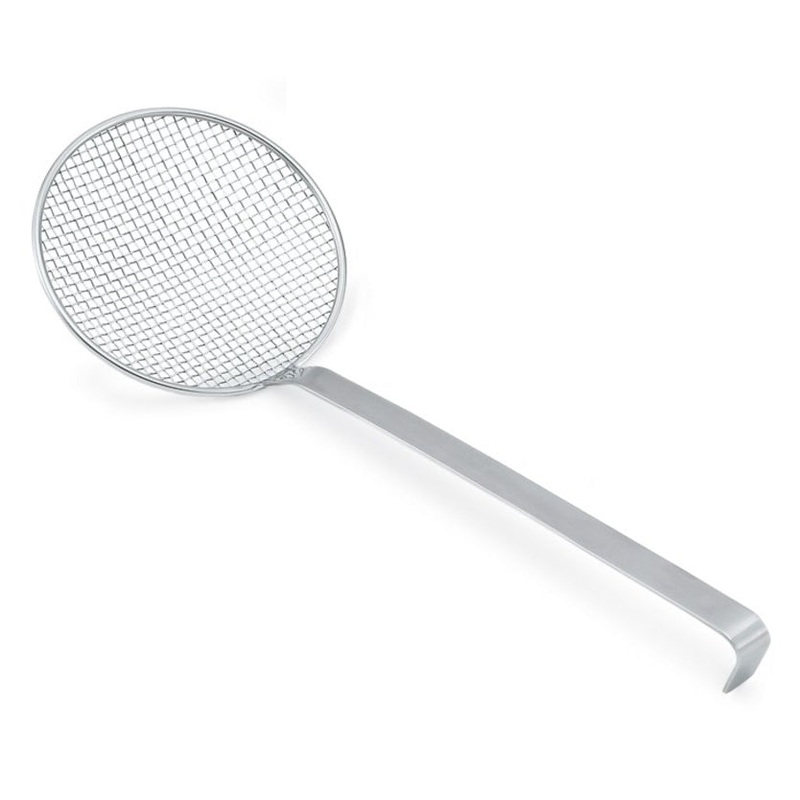 Vollrath 47719 Heavy-Duty One-Piece Stainless Steel Wire Mesh Round Skimmer with 9-2/3" dia. Blade and 17-2/3" Long Hooked Handle