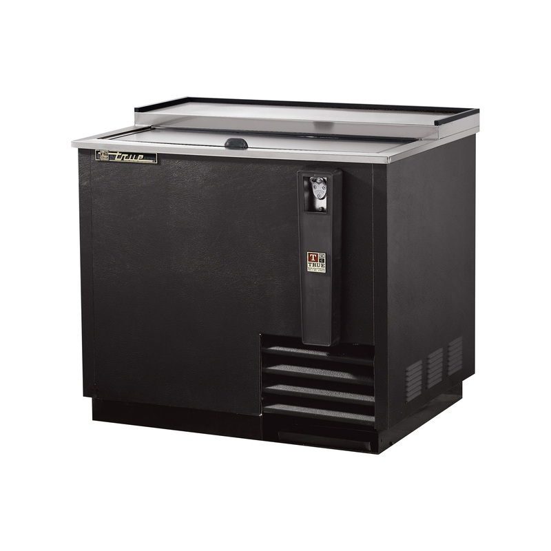 True TD-36-12-HC Black 1 Solid Slide Lid Deep Well Horizontal Bottle Cooler 36" - 115v